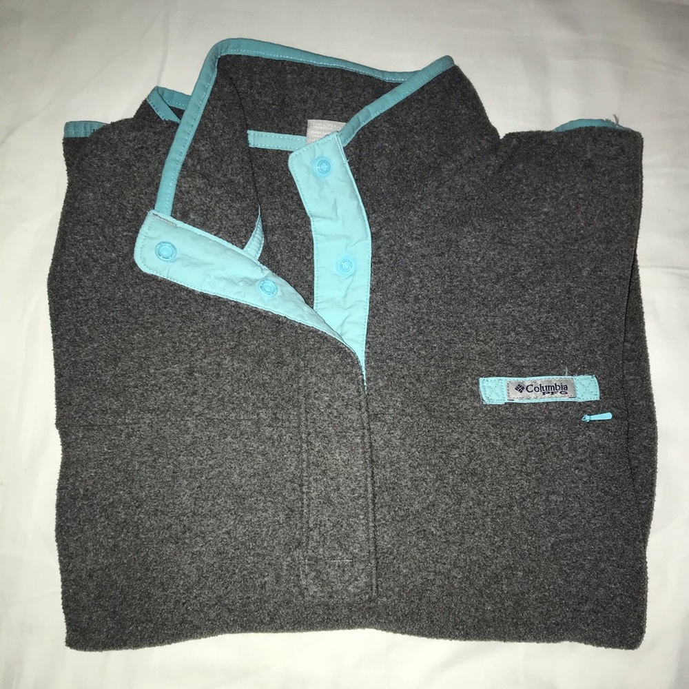 Columbia Women’s Pull-Over Sweatshirt